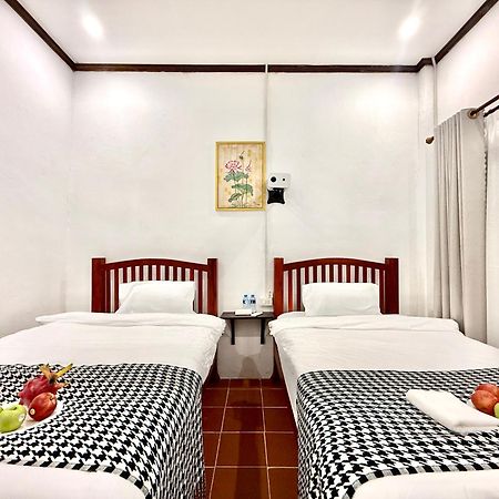 לואנג פרבאנג Xin Ya Duo Hotel מראה חיצוני תמונה