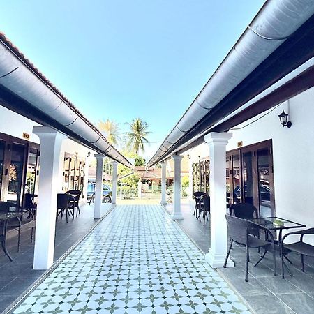 לואנג פרבאנג Xin Ya Duo Hotel מראה חיצוני תמונה