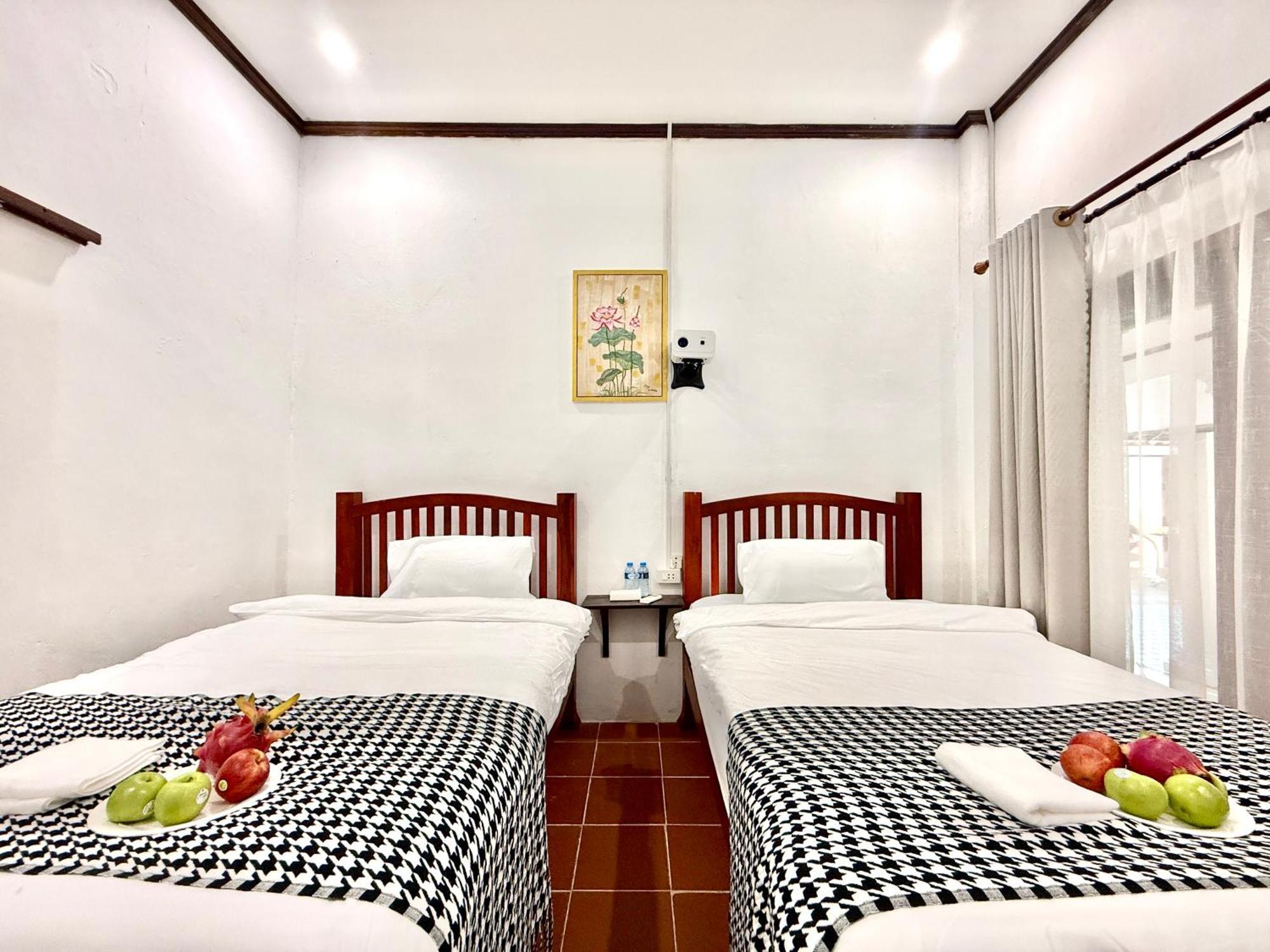 לואנג פרבאנג Xin Ya Duo Hotel מראה חיצוני תמונה