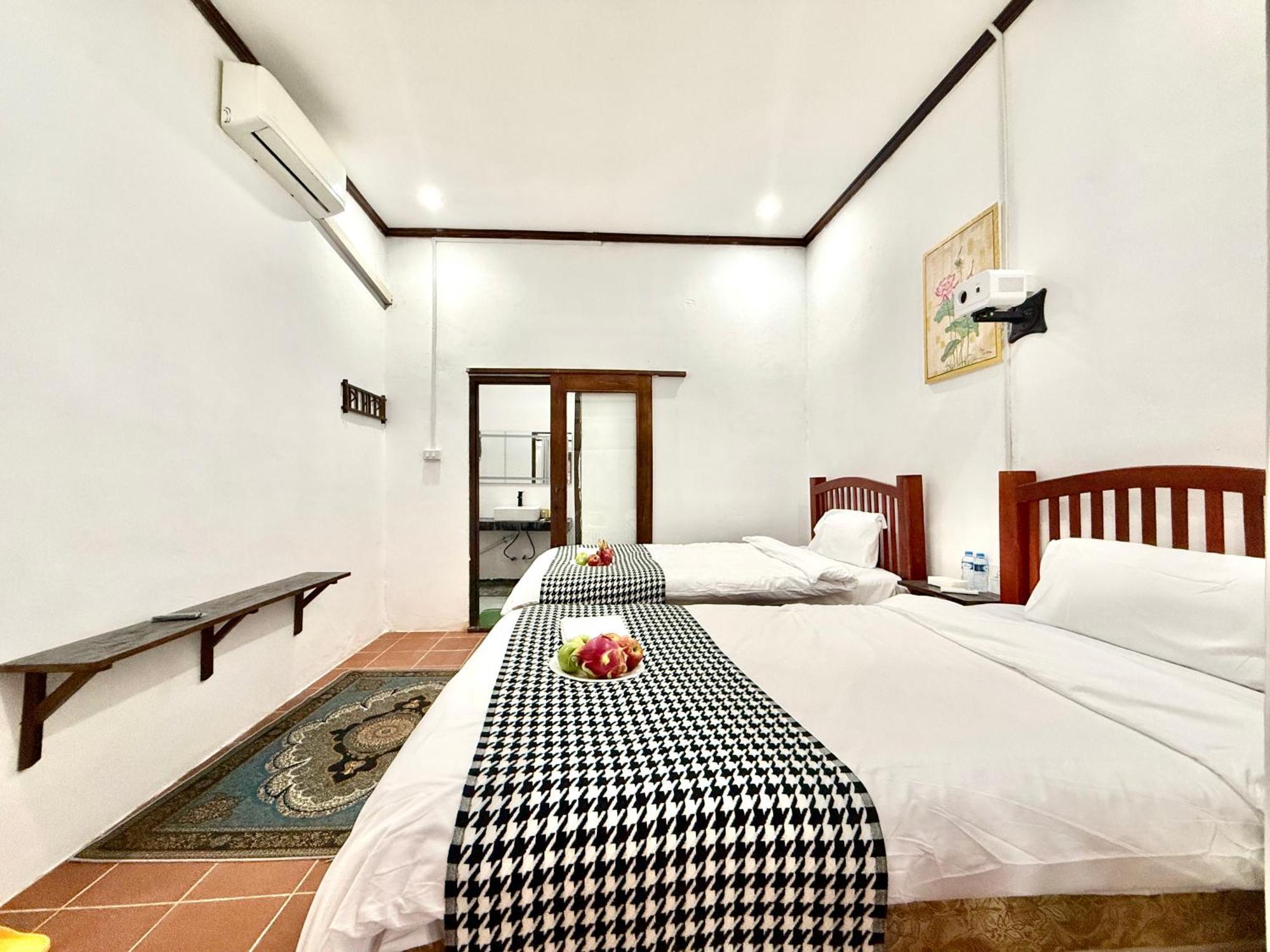 לואנג פרבאנג Xin Ya Duo Hotel מראה חיצוני תמונה