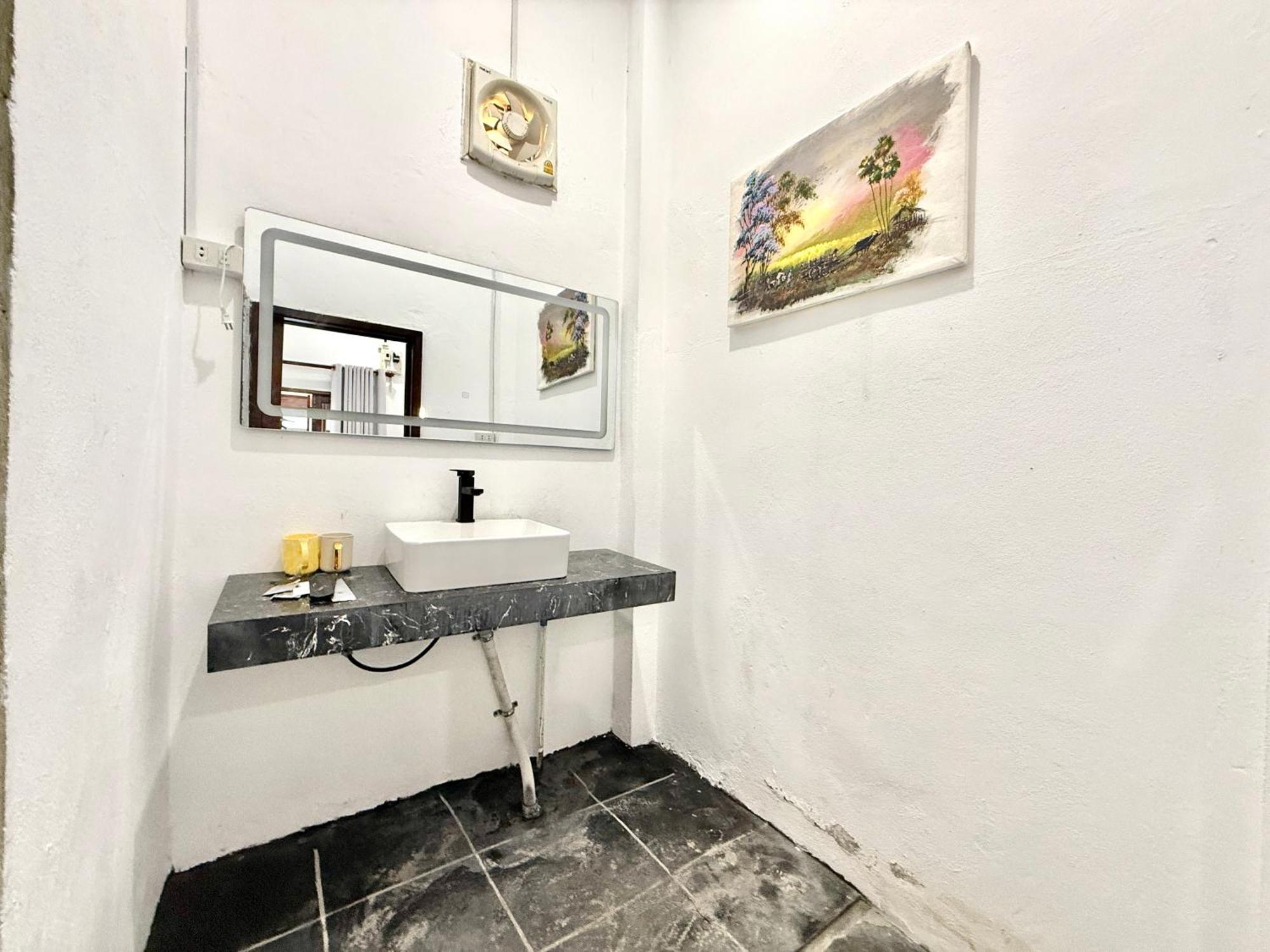 לואנג פרבאנג Xin Ya Duo Hotel מראה חיצוני תמונה