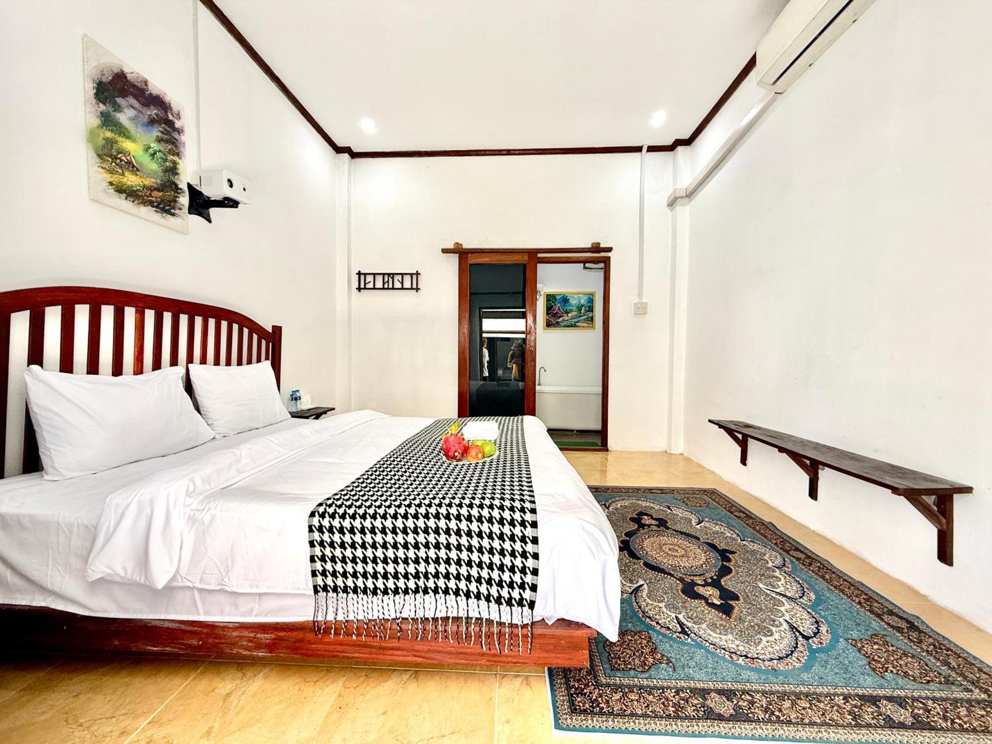 לואנג פרבאנג Xin Ya Duo Hotel מראה חיצוני תמונה