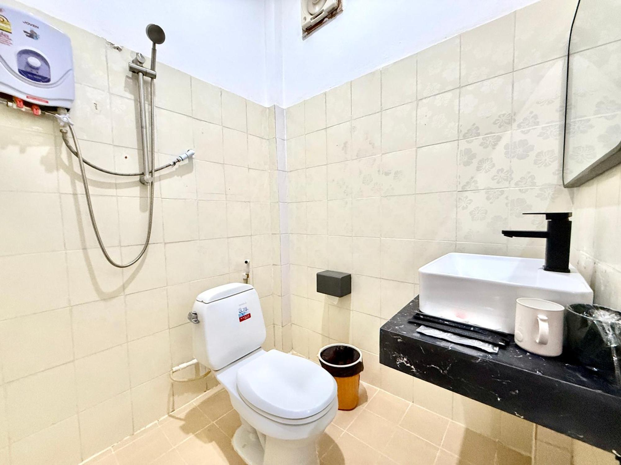 לואנג פרבאנג Xin Ya Duo Hotel מראה חיצוני תמונה