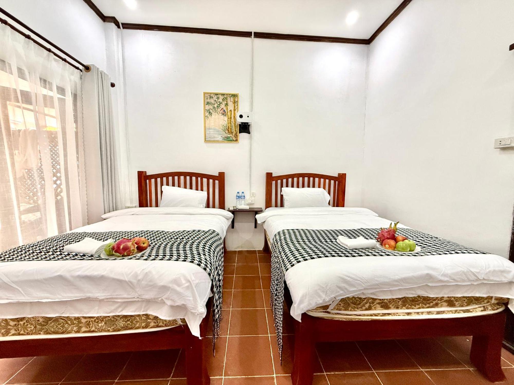 לואנג פרבאנג Xin Ya Duo Hotel מראה חיצוני תמונה
